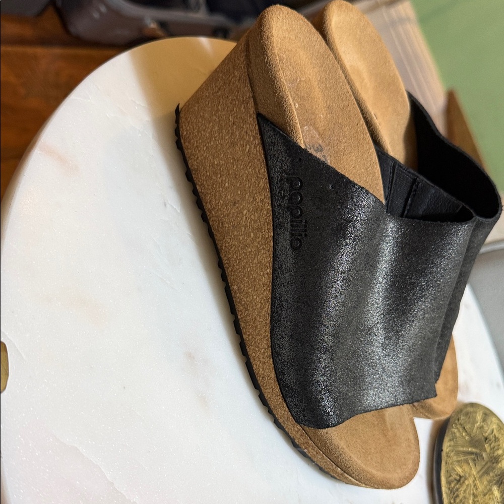 Birkenstock Black and Tan Mules - Picture 3 of 5
